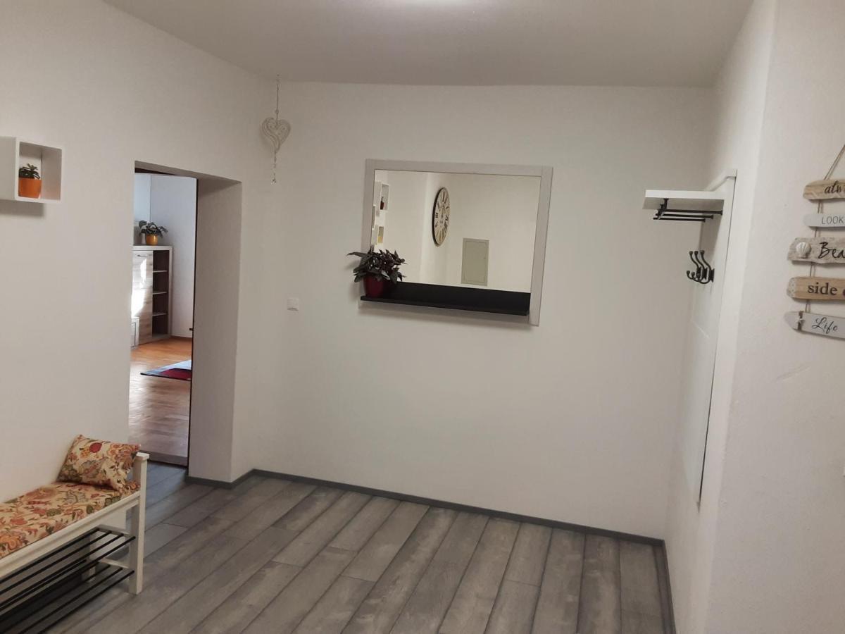 Apartment - Ferienwohnung 1 Treffen Am Ossiachersee Exteriér fotografie